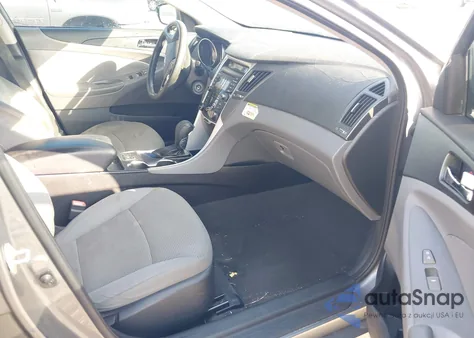 2013 Hyundai Sonata Gls z USA, uszkodzony, nr VIN 5NPEB4AC0DH735974